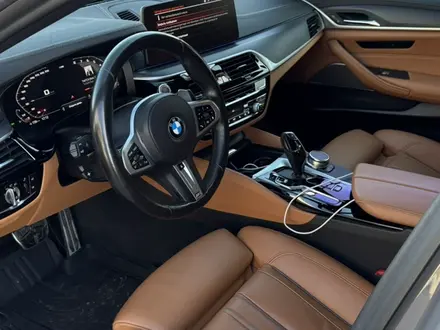 BMW 530 2021 года за 28 000 000 тг. в Астана – фото 9