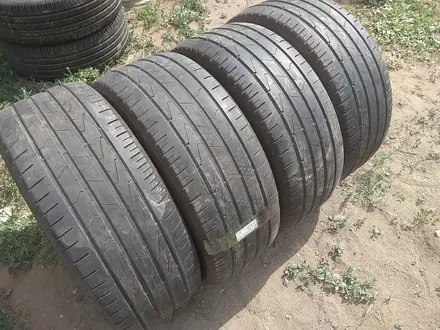 Шины 235/55 R17 — "Hankook Ventus Prime 3" (Венгрия), летние, в х за 95 000 тг. в Астана – фото 3