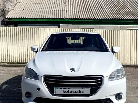 Peugeot 301 2013 года за 3 100 000 тг. в Осакаровка – фото 2