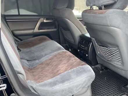 Toyota Land Cruiser 2008 года за 15 700 000 тг. в Астана – фото 17
