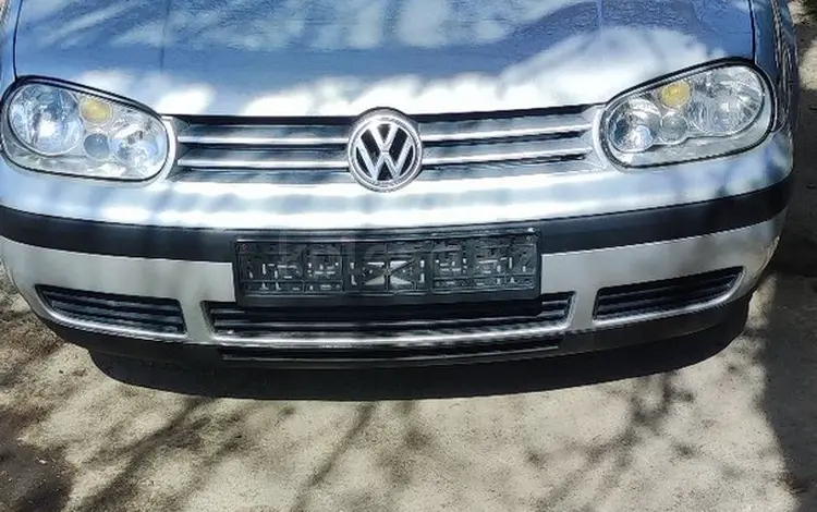 Volkswagen Golf 2001 годаүшін3 100 000 тг. в Тараз