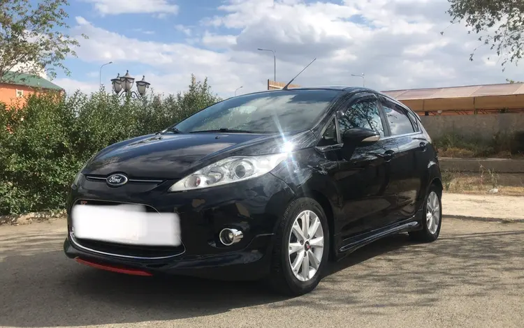 Ford Fiesta 2012 года за 4 300 000 тг. в Атырау