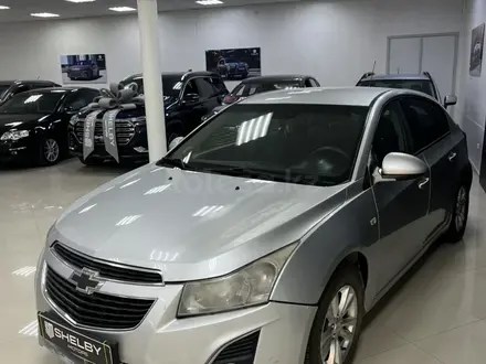 Chevrolet Cruze 2013 года за 2 600 000 тг. в Костанай – фото 3