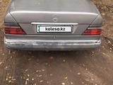 Mercedes-Benz E 250 1993 года за 1 050 000 тг. в Караганда – фото 3