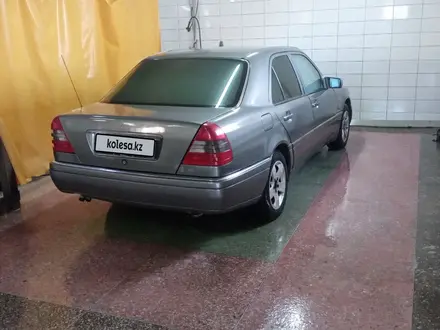 Mercedes-Benz C 280 1994 года за 2 100 000 тг. в Астана – фото 12