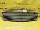 Решетка радиатора Mercedes W203 за 40 000 тг. в Караганда