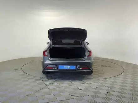 Hyundai Sonata 2020 года за 9 100 000 тг. в Алматы – фото 9