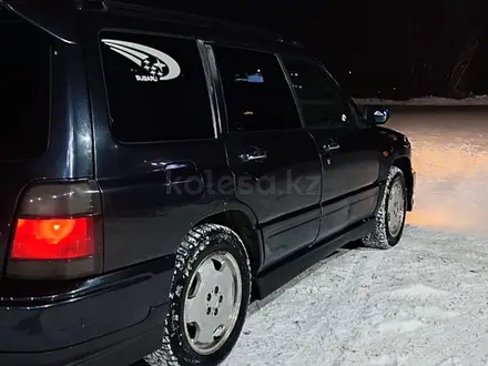 Subaru Forester 1997 года за 2 900 000 тг. в Усть-Каменогорск – фото 2