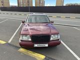 Mercedes-Benz E 200 1994 года за 1 600 000 тг. в Семей