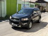 Chevrolet Captiva 2012 года за 4 800 000 тг. в Шымкент – фото 3