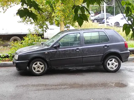 Volkswagen Golf 1993 года за 900 000 тг. в Караганда – фото 3