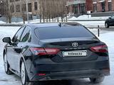 Toyota Camry 2020 года за 16 450 000 тг. в Караганда – фото 5