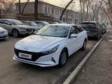 Hyundai Elantra 2021 годаfor8 600 000 тг. в Алматы – фото 3