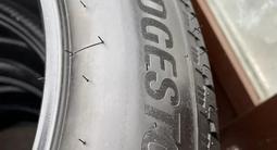 Bridgestone Alenza A/S 02 275/50 R22 111H за 350 000 тг. в Алматы