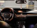 Lexus ES 300h 2013 годаүшін8 900 000 тг. в Актау – фото 9