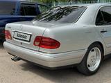 Mercedes-Benz E 280 1997 годаүшін3 650 000 тг. в Тараз – фото 4