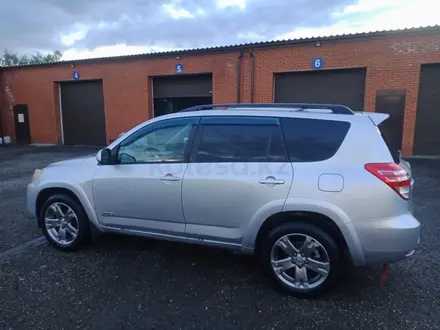 Toyota RAV4 2010 года за 8 000 000 тг. в Алматы – фото 2
