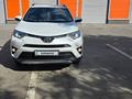 Toyota RAV4 2018 года за 14 000 000 тг. в Актобе – фото 12