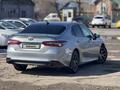 Toyota Camry 2022 годаүшін13 500 000 тг. в Актобе – фото 3
