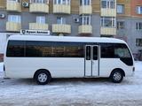 Toyota  Coaster 2006 годаүшін9 500 000 тг. в Астана – фото 2