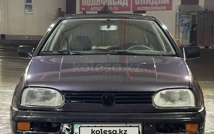 Volkswagen Golf 1993 годаүшін750 000 тг. в Атырау