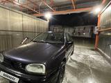 Volkswagen Golf 1993 годаүшін750 000 тг. в Атырау – фото 4