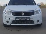 Renault Sandero 2013 года за 2 800 000 тг. в Уральск – фото 2