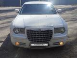 Chrysler 300C 2006 года за 3 651 648 тг. в Алматы – фото 3