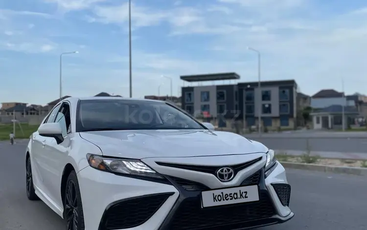 Toyota Camry 2019 года за 11 700 000 тг. в Алматы