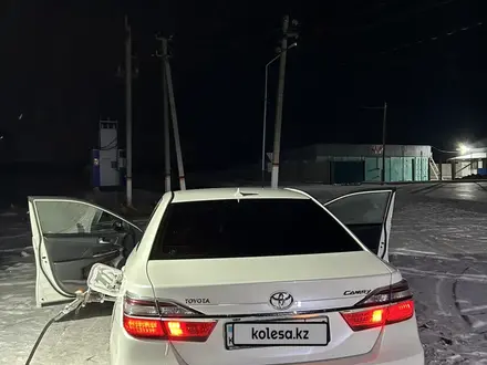 Toyota Camry 2015 года за 11 300 000 тг. в Кызылорда – фото 5