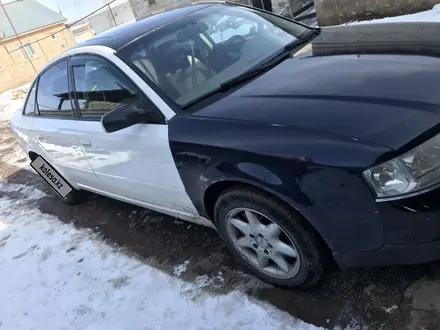 Audi A6 2003 года за 2 550 000 тг. в Алматы – фото 3