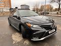 Toyota Camry 2020 годаfor11 500 000 тг. в Актобе – фото 4