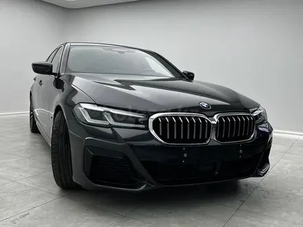 BMW 520 2021 года за 27 500 000 тг. в Актау – фото 12