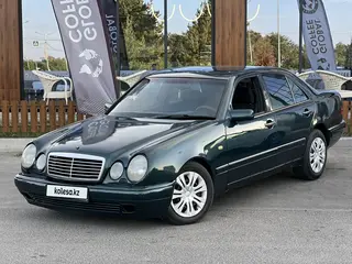 Mercedes-Benz E 280