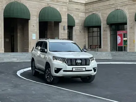 Toyota Land Cruiser Prado 2022 года за 30 000 000 тг. в Актау