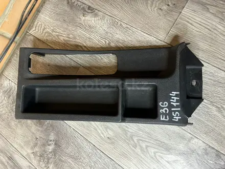 Борода BMW E36 за 15 000 тг. в Караганда