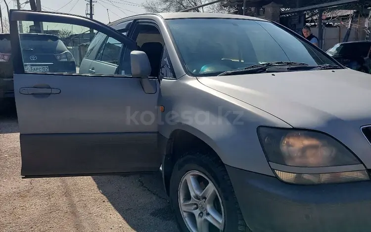 Toyota Harrier 1998 годаүшін4 000 000 тг. в Алматы