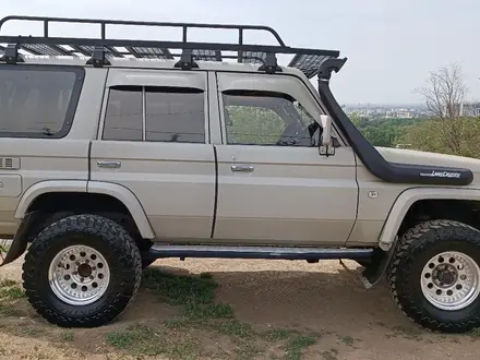 Toyota Land Cruiser Prado 1995 года за 7 878 780 тг. в Алматы – фото 3