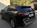 Toyota RAV4 2023 года за 18 000 000 тг. в Усть-Каменогорск – фото 3