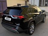 Toyota RAV4 2023 года за 18 000 000 тг. в Усть-Каменогорск – фото 5