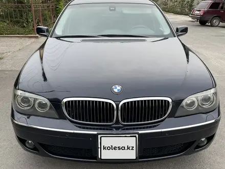 BMW 730 2006 года за 6 000 000 тг. в Шымкент – фото 2