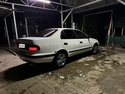 Toyota Carina E 1996 годаүшін2 000 000 тг. в Алматы – фото 4