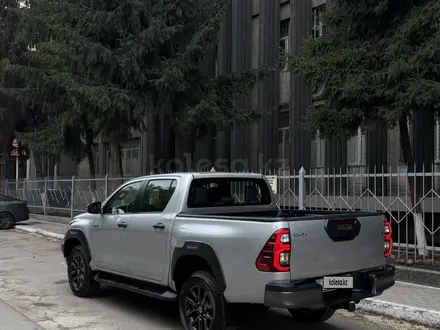 Toyota Hilux 2025 года за 26 000 000 тг. в Алматы – фото 3
