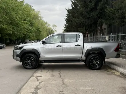 Toyota Hilux 2025 года за 26 000 000 тг. в Алматы – фото 14