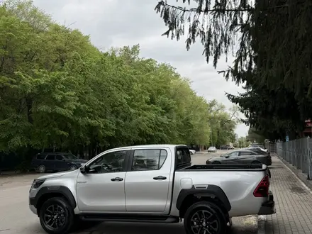 Toyota Hilux 2025 года за 26 000 000 тг. в Алматы – фото 20