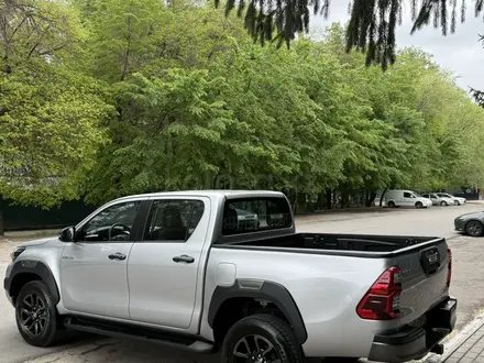 Toyota Hilux 2025 года за 26 000 000 тг. в Алматы – фото 23