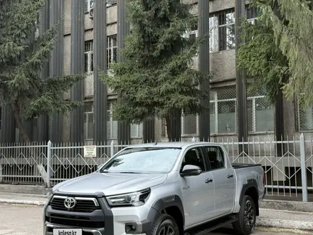 Toyota Hilux 2025 года за 26 000 000 тг. в Алматы – фото 31