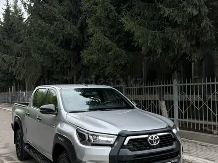 Toyota Hilux 2025 года за 26 000 000 тг. в Алматы – фото 38