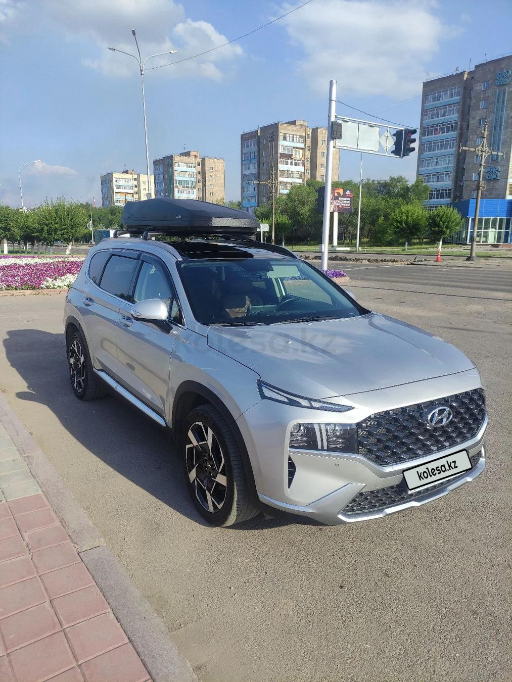 Hyundai Santa Fe 2022 г.