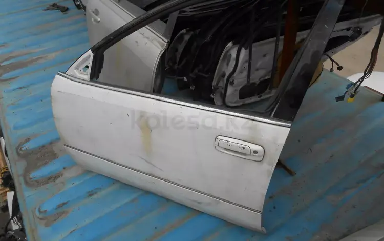Дверь передняя задняя Toyota Aristo s160 за 15 000 тг. в Алматы